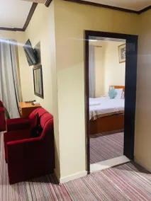 Al Jazeerah Hotel - Image 4