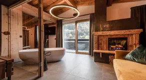 Nidaris - Luxury Private Spa Suites - Image 2