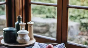 Secluded Stone Cottage perfect for Couples Escape - Waterfalls - Image 5