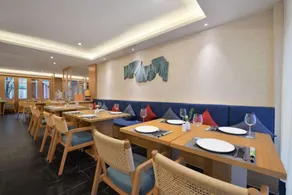 Blossom House Bazhong Enyang Micang Dao - Image 4