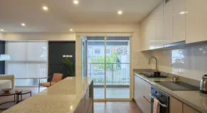 Modern Acacias Spacious 2BR with Balcony, Steps from Larcomar - Image 5