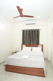 EPIC Rooms - MADHURAWADA - Image 4