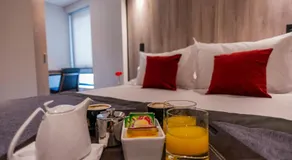 Hotel H9 - Image 2