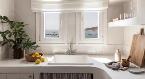 Om Living Milos - Image 4