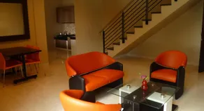 Twin House - Image 3
