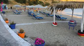 Finiki Seaside Apartment - Image 5