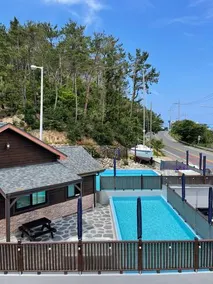 Sound of Waves Spa Glamping - Image 4
