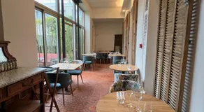 Le Domino Chambres d'Hôtes et Restaurant - Image 3