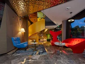 Yangzhou Qionghua Building Hotel - Image 3