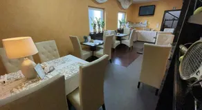 Tenis Club - Image 4