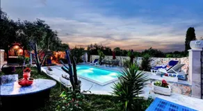 Robinson House with Pool & Seaview - Image 3