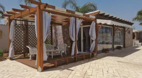 Country Villa - Image 4