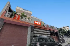 Hotel O 704048 Hotel Wills international - Image 3