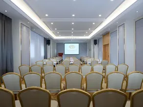 Vienna Hotel Guangdong Zhongshan Caihong Avenue - Image 2