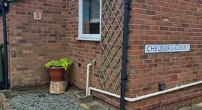 Cute little 2 bed near Cambridge - Image 5
