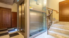 Martini Castello Boutique Apartments - Historic Center & Lift - Image 2