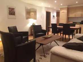 Lovely apartment with mountain views - Image 2