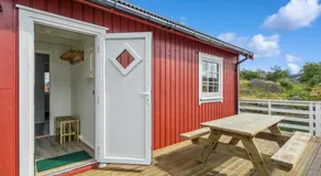 Ytterviks Rorbu Lofoten Private Sauna & Free elektric CarCharging - Image 5
