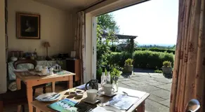 The Lodge, at Orchard Cottage - Image 3