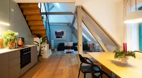 Design Studio in Hinterhof-Remise - Image 2