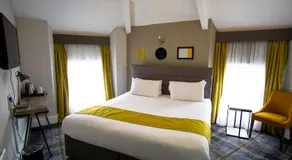 The County Hotel - Image 2