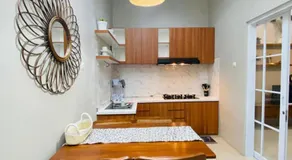 Lulu's Guest House - Image 3