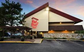 Red Roof Inn Grand Rapids Airport - Image 2
