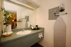 Windemere Hotel & Conference Center - Image 5