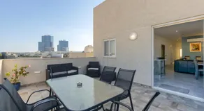 Annitchka Mansions - POOL Penthouse in central Malta - Image 4
