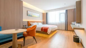 Junya Meijia Smart Hotel (Rongzhou Ancient City Branch) - Image 5