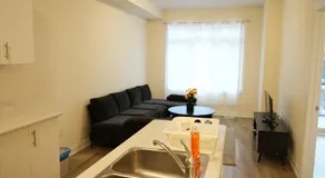 Upscale 3BR Getaway - Close to Niagara Falls - Image 4