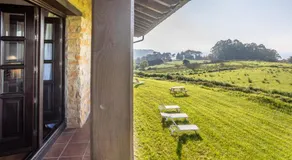 Rural Villa with Sea Views - Image 4