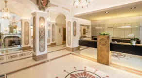 Classic Hotel Meranerhof - Image 2
