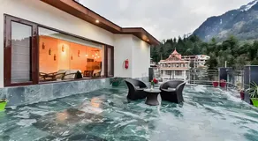 Hotel Snowcrests Manor - Image 4