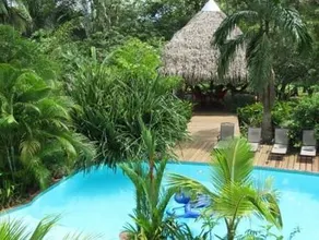 Monkey Lodge Bed & Breakfast - Image 3