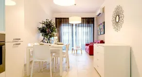 Luxury Apartment with Pool - Image 2
