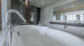 ST Central Hotel, Pakse - Image 5