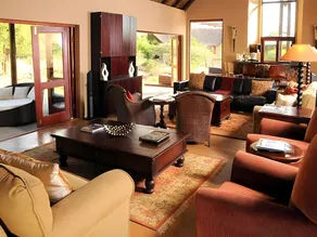 Pilanesberg Private Lodge - Image 3