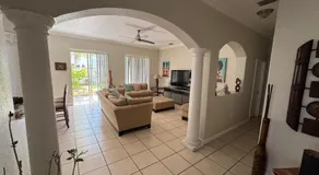 The Garden House in Miami Lakes - Image 2