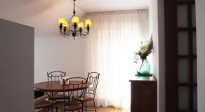 Saromar I Apartament amb gran terrassa, per 6 persones a 5 minuts de la Platja Gran - Image 4