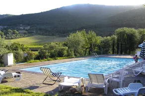 Charming Villa in Tuscany with Pool  Views - Image 3