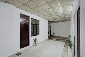 Flagship Hotel Happy Stay - Image 5