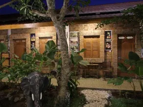 Ndalem Bebekan Guesthouse - Image 5