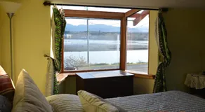 Estuary House Reflexology B&B - Image 2