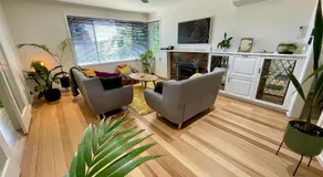 Yarra Valley Lifestyle Complete Home in Healesville Accommodates 6 adults Close to wineries Beautifully styled with excellent amenities Walk to town Welcome to No 4 Plenty of parking and outdoor space - Image 3