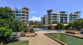 Beachside 1-Bedroom Apartment -Alex and Mooloolaba - Image 3