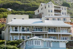 Moonglow Guesthouse - Image 3