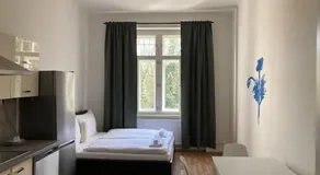Erbenova Apartments - Image 2