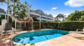 7 28 Duke Street Sunshine Beach - Image 2