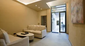 SJ7 Aparthotel - Image 4